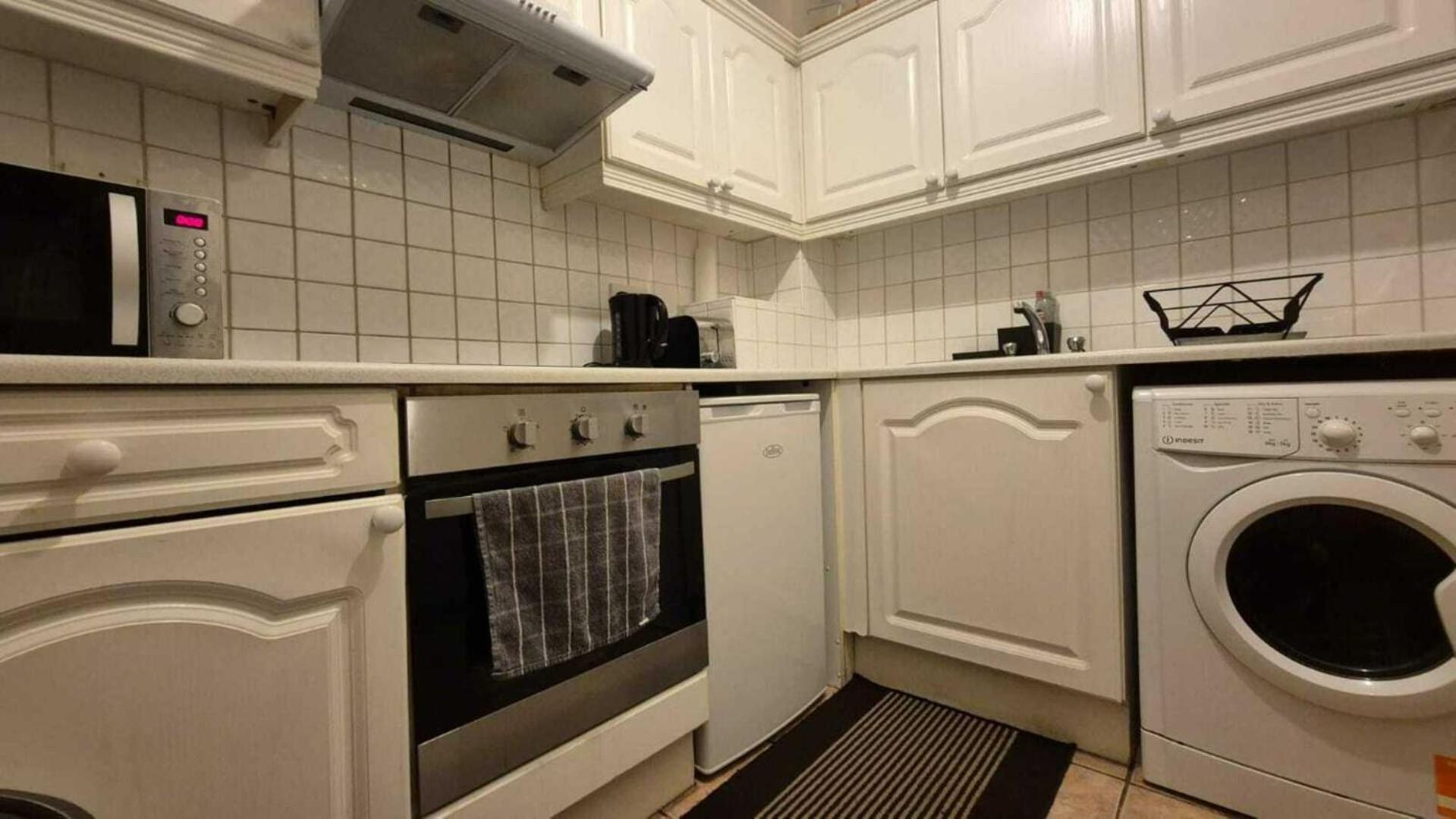Central Comfy 1bd Sleeps 4 500mtr To Temple Bar * Dublin